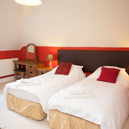 The Seven Stars Inn Pewsey Buitenkant foto